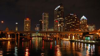 tampabaywaterandskyline