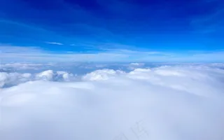 天空云海风景图