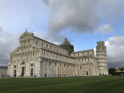 意大利比萨斜塔欧式建筑图片