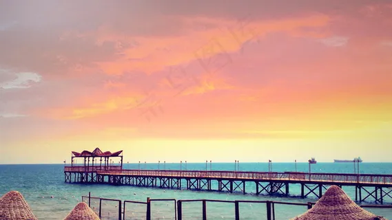 海边凉亭唯美风景图片 海边凉亭唯美风景图片