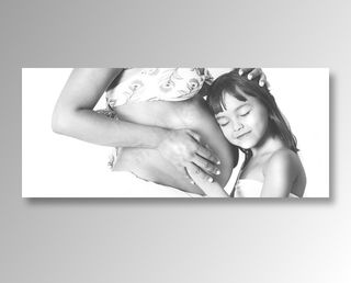 怀孕妈妈的肚子图片