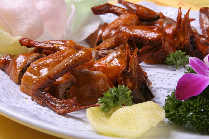 脆皮乳鸽 (1)