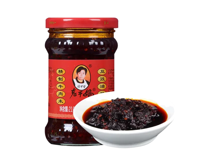 老干妈精制牛肉末豆豉油超市商品白底图免抠实物摄影png格式图片透明底