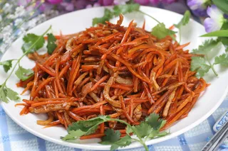 胡萝卜丝炒肉丝