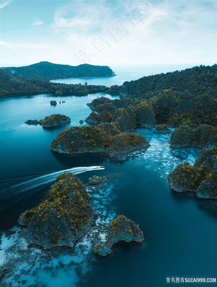 唯美深蓝海峡摄影风景图片