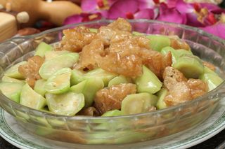 老油条炒丝瓜  10元 (4)