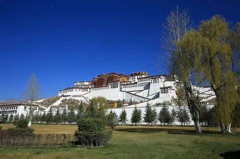 西藏拉萨风景名胜布达拉宫