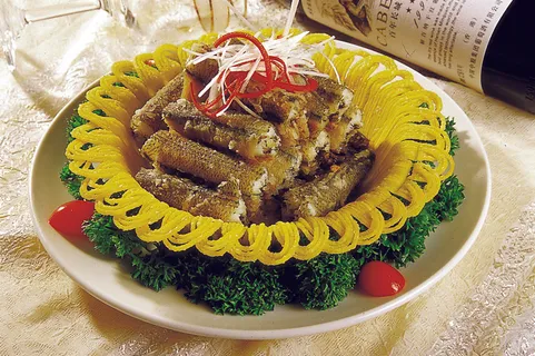 89LC-085雀巢美极沙尖鱼