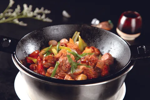 干锅美食焖锅湘菜麻辣香辣纸锅干锅排骨