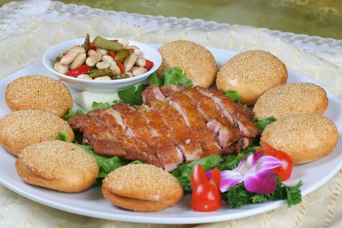 布衣神仙鸡