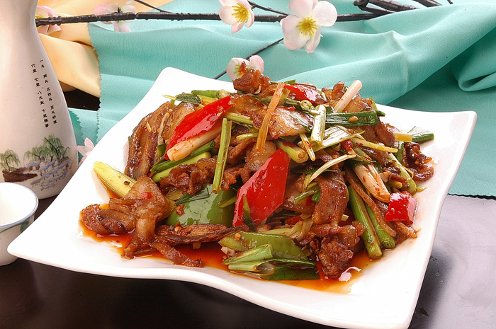 回锅肉 18元