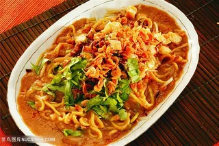 中华美食马来卤面实拍摄影图