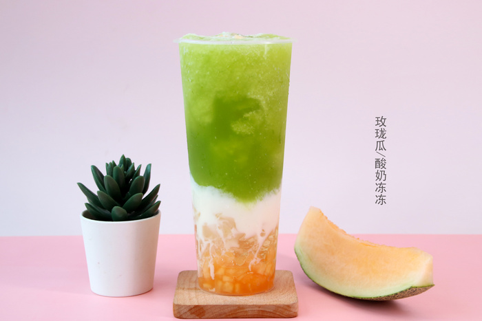 玫珑瓜酸奶冻冻