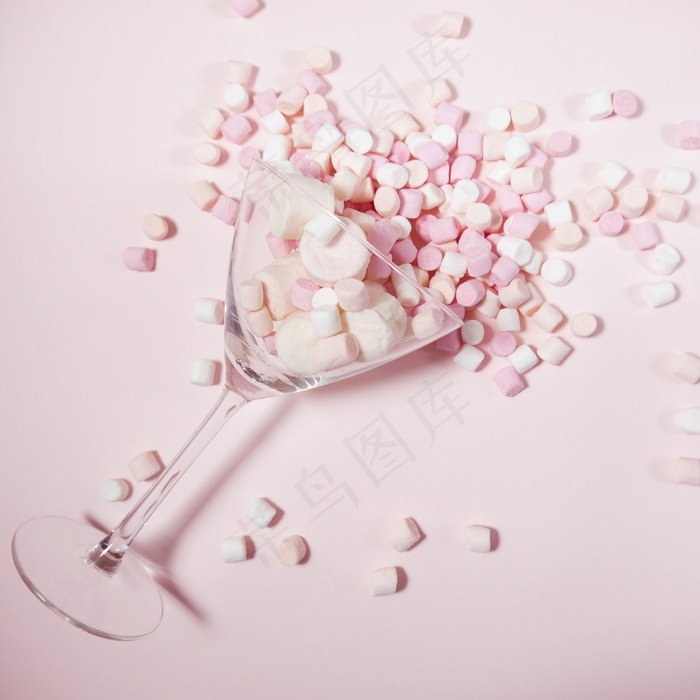粉色糖果背景图片