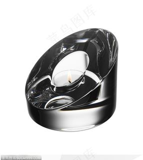 玻璃艺术-圆形的玻璃烛台