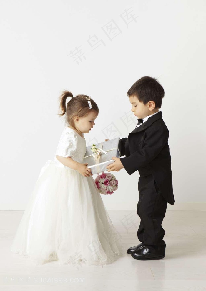 穿礼服的小孩摄影