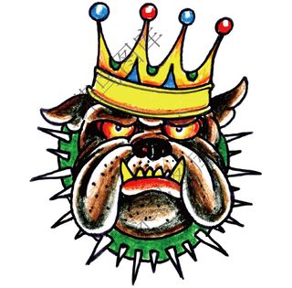 狗头戴皇冠高清图