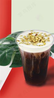 奶茶图片-麦香普洱冷饮图片
