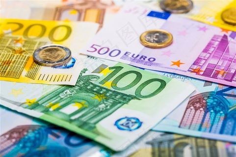 多种颜色的美元