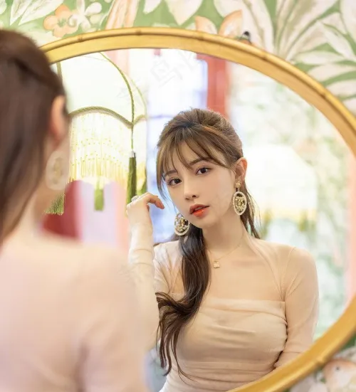 女神刘奕宁精选超高清*美女性感写真图片集