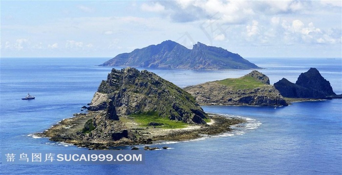 天空白云海水钓鱼岛帆船高清图片
