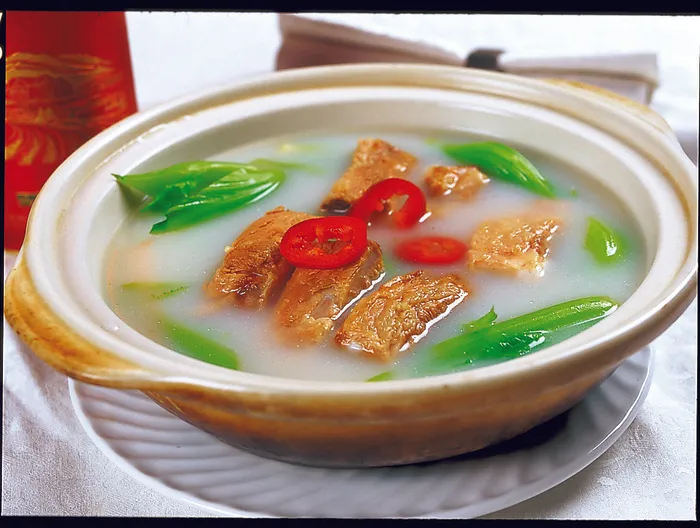 0911XC-803咸猪骨煲芥菜
