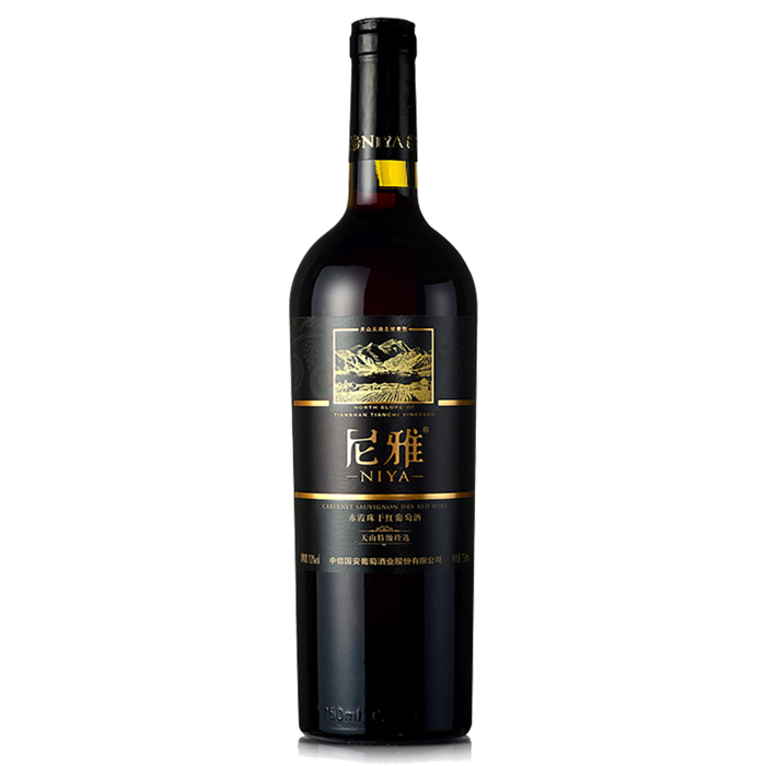 尼雅 (15)超市商品红酒白底图免抠实物摄影png格式图片透明底