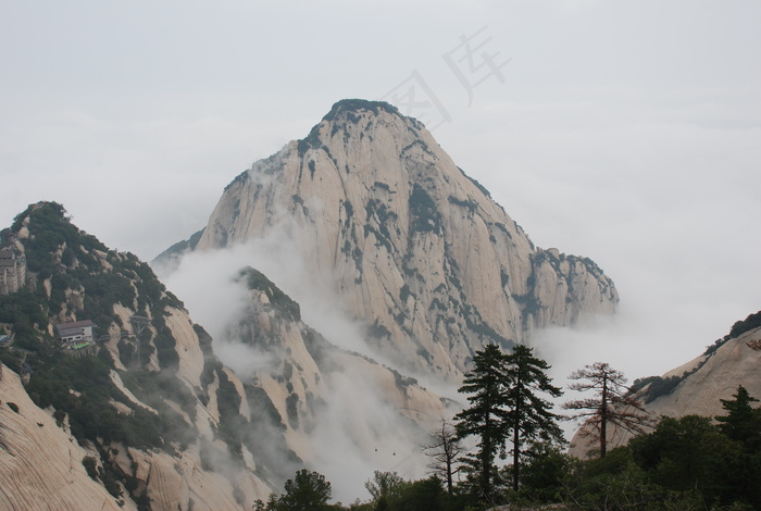 山水风景远山图片