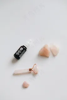 精华液极简风摄影图片 精华液极简风摄影图片