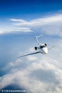 航天运输-空中翱翔的飞机