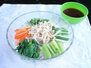 0430滇味凉米线.JPG_1