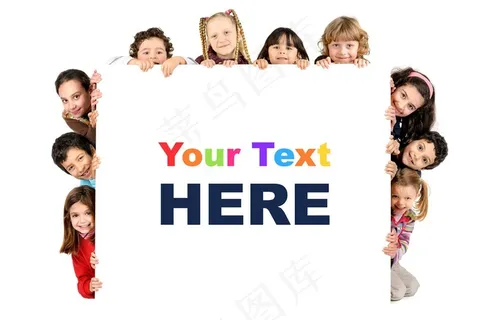 站在白板后的儿童