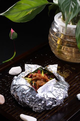 R00059香辣纸包鸡 (7)