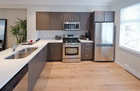 银色系列厨房家装效果图