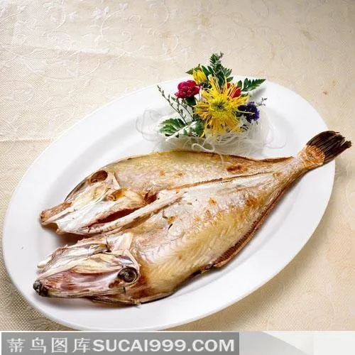 特色美食碳烤面包鱼