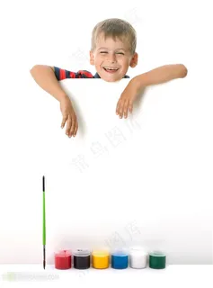 微笑的小男孩和实用白板高清图片 微笑的小男孩和实用白板高清图片