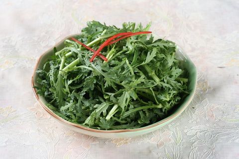 生拌茼蒿 (1)