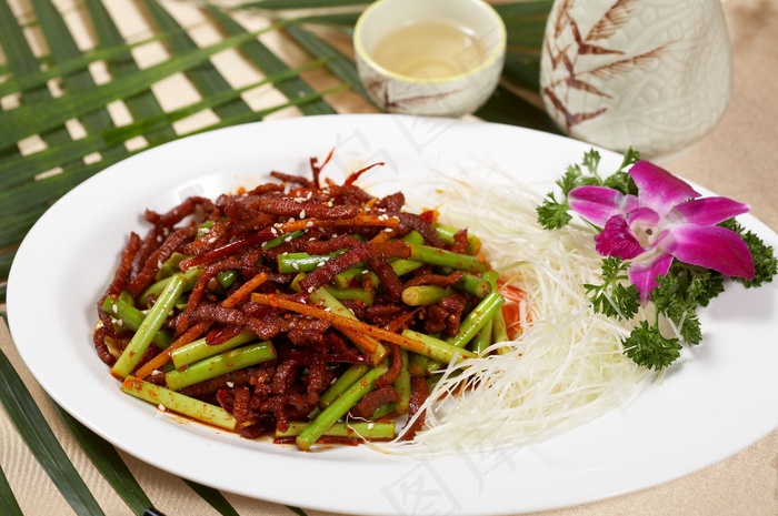  干煸牛肉丝