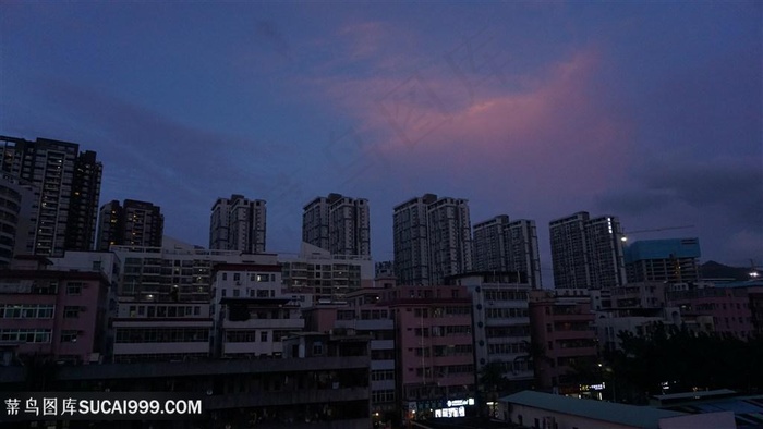 城市黄昏风景