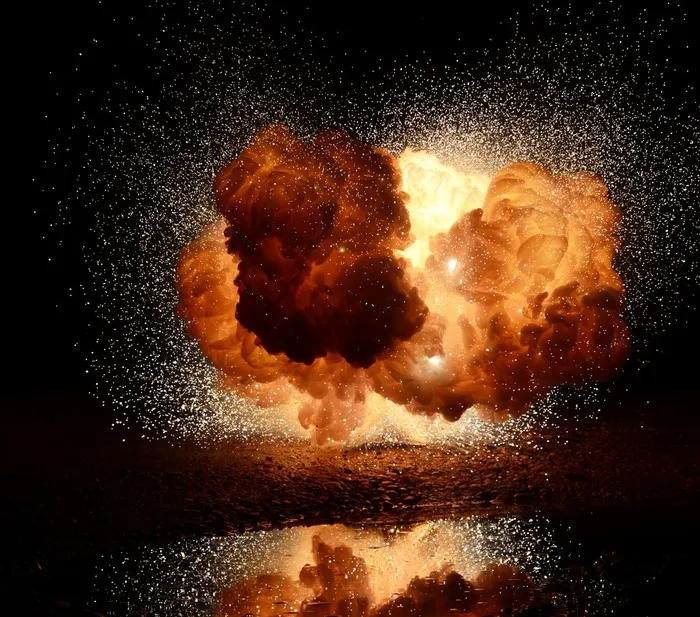 核弹爆炸世界末日大图
