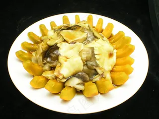  鲍汁杂菇扣金瓜