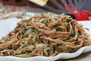 梅菜笋丝炒肉丝