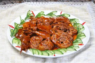 27浓香酱烧鸭（放大）  香辣虾