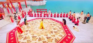 皇宫贵族觐见图