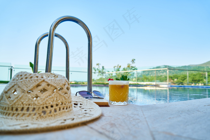清凉夏日夏季饮品摄影图片