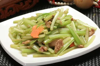 家芹炒肉