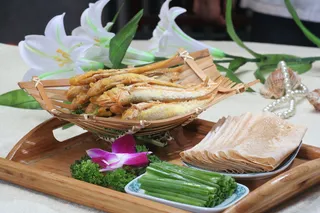 炸黄河刀鱼 36元