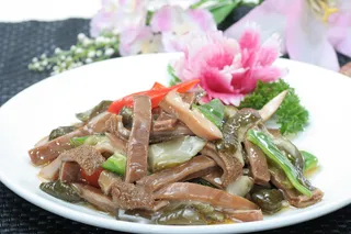 酱瓜烧牛肚 26元