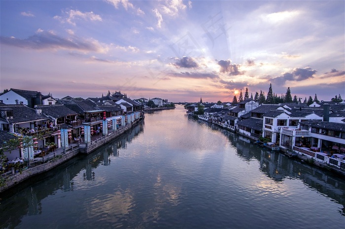 高清上海朱家角河道风景图片