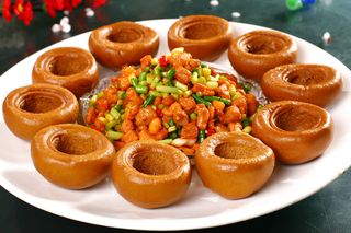 杂粮窝窝头炒肉